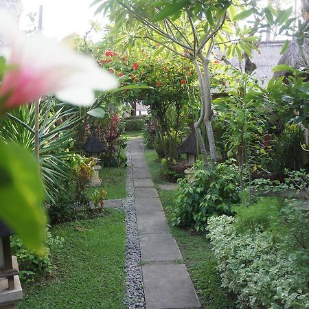 Puri Pandan Restaurant And Bungalow Кандидаса Экстерьер фото