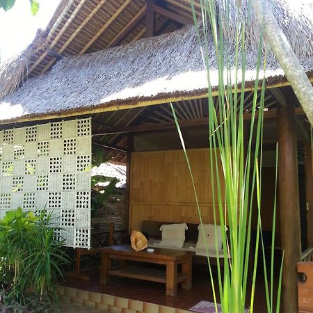 Puri Pandan Restaurant And Bungalow Кандидаса Экстерьер фото
