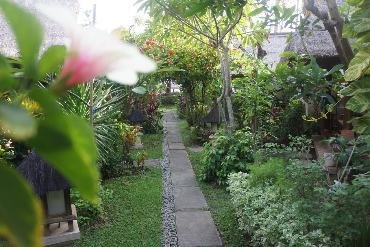 Puri Pandan Restaurant And Bungalow Кандидаса Экстерьер фото